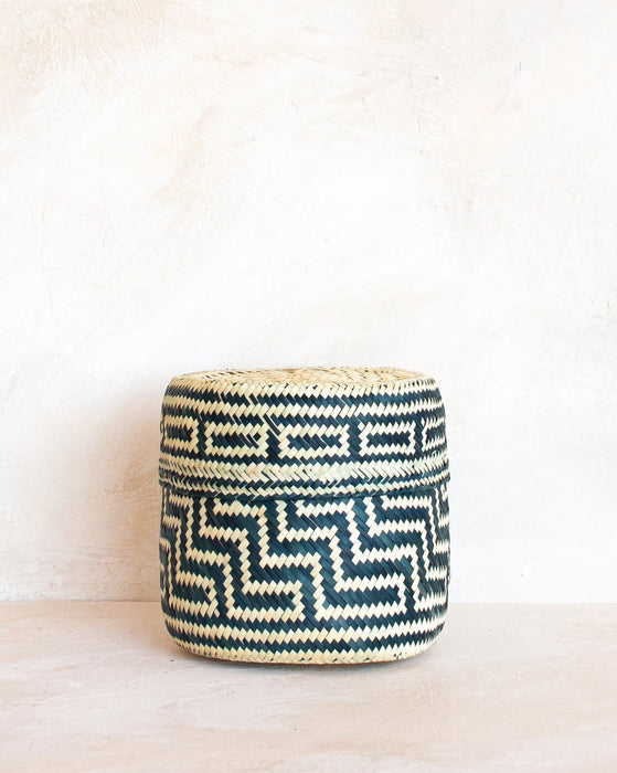 Small Oaxacan Woven Basket - Black