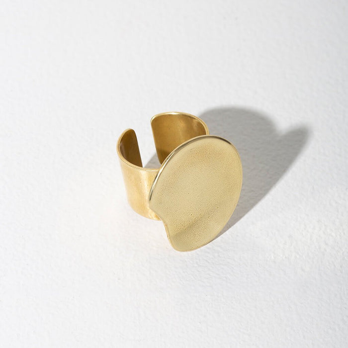 Palette Adjustable Brass Ring