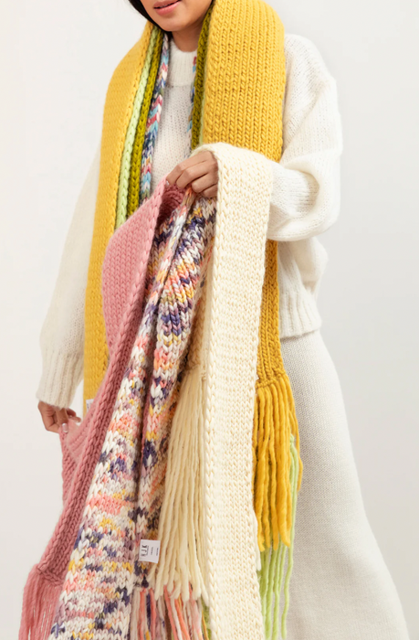 Chunky Scarf with Tassels