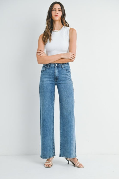 Stretchy Wide Leg Jean