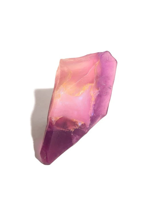 https://marialuisaboutique.com/cdn/shop/products/soap-rocks-6-oz-amethyst-soaproc_1200x1599.jpg?v=1664385102